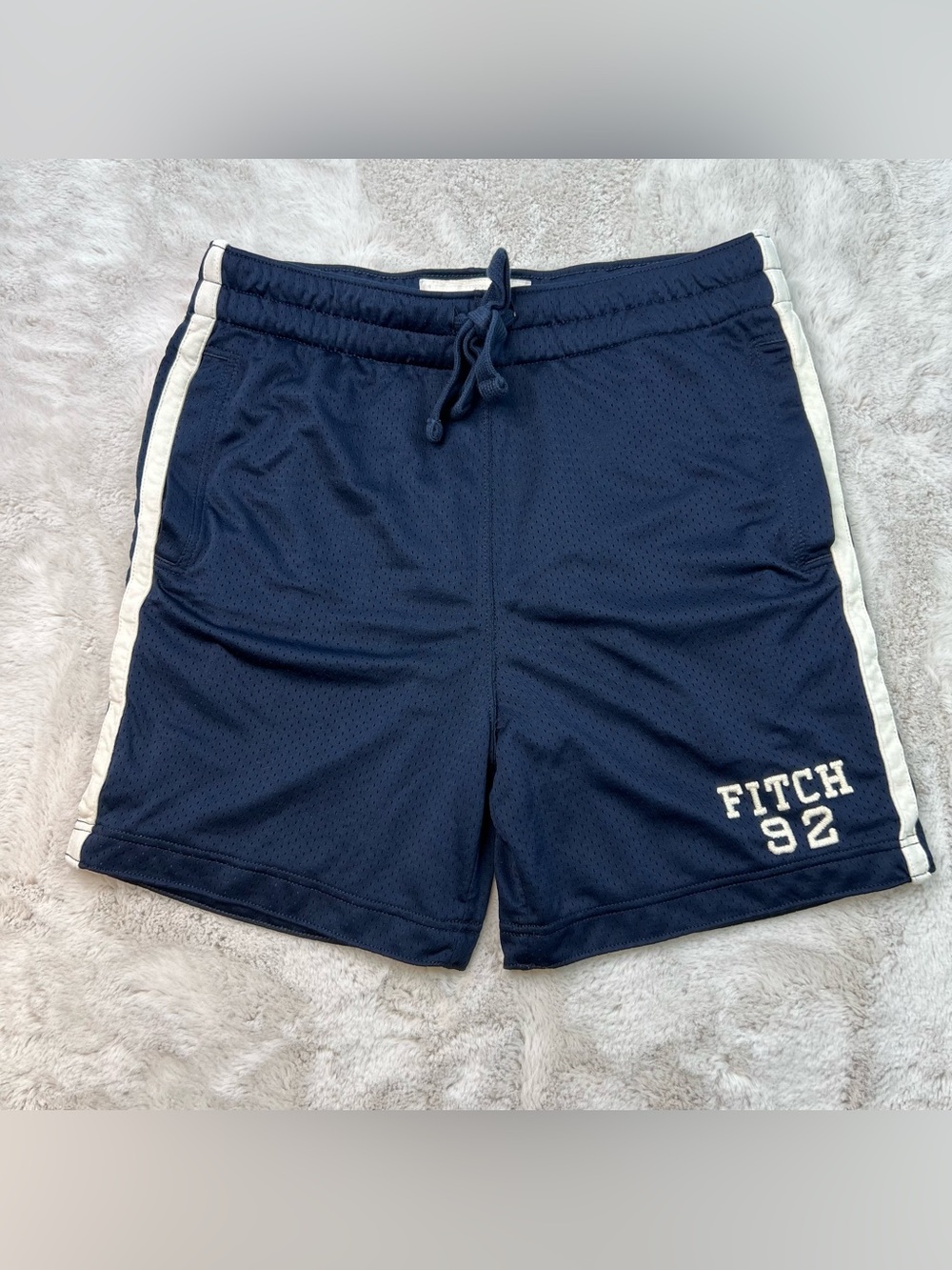 Abercrombie & Fitch Mens Size M Athletic Basketball Shorts White Side Stripes